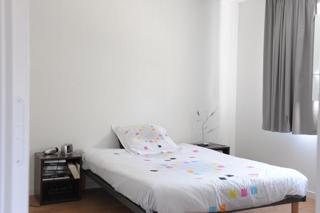 Parc Harmonie Lyon Room photo
